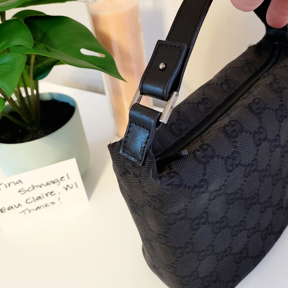 Gucci Crossbody Shoulder Bag Black
